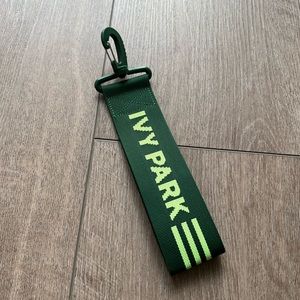 ivy park lanyard